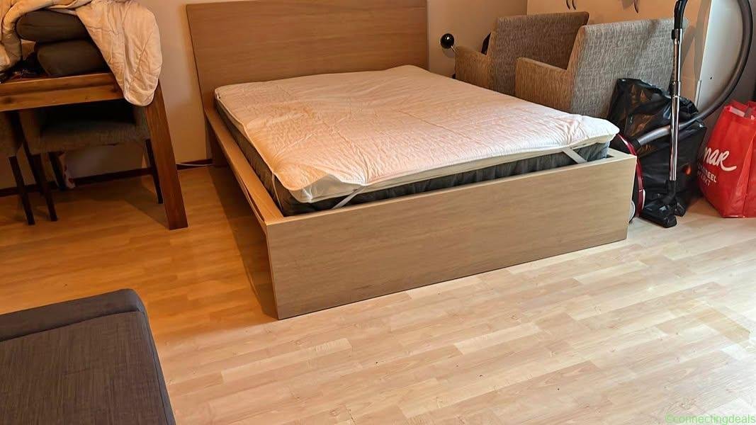 Bedframe twijfelaar