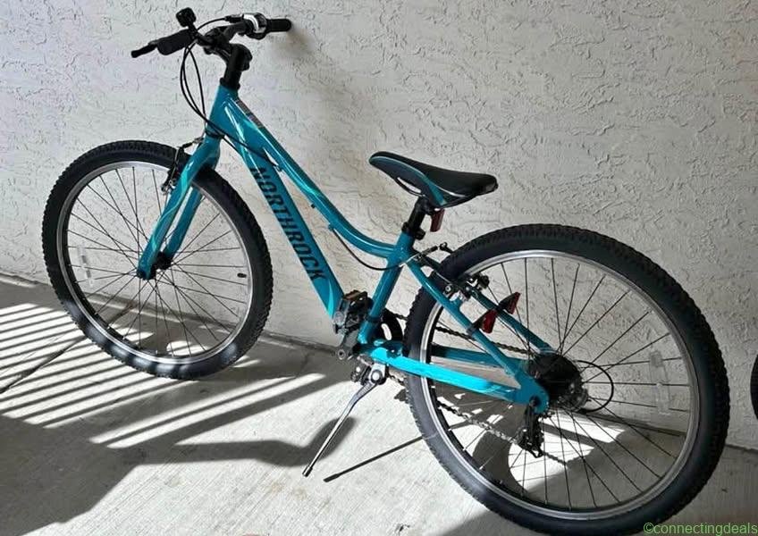 Bicycle / Bike in excellent Condition – Pick up