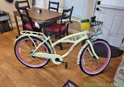 Bicycle: Kent Margaritaville 3-Speed Cruiser. in Austin