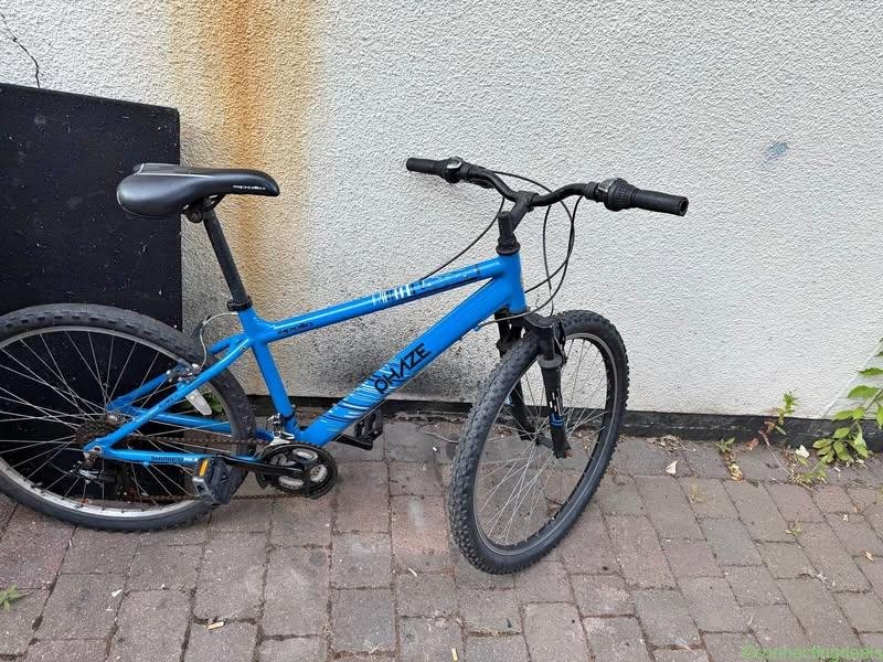 Bicycle mountain bike Apollo phaze