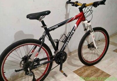 Bike Giant aro 26 quadro 19 freio hidráulico in São Paulo
