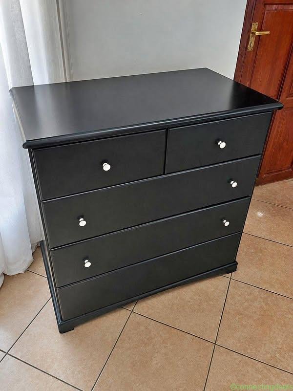 Black+Chest+of+Drawer+