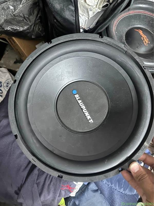 BLAUPUNKT woofer 1500 watt bilkul nve vrga