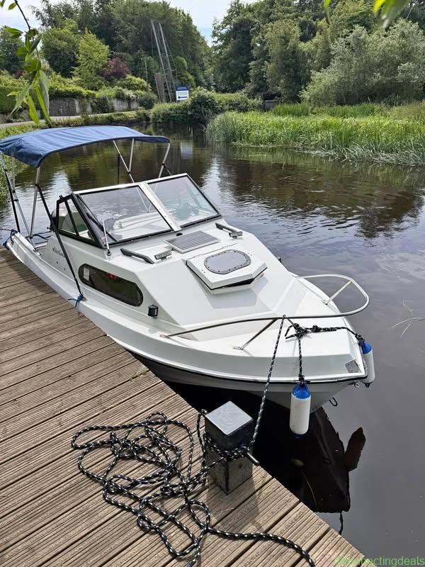 Boat Shetland 535