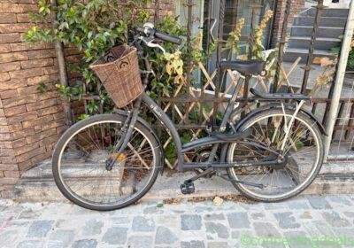Free ad: B’Twin / Elops city bike with basket in Brussels. B’Twin / Elops city bike with basket in Brussels