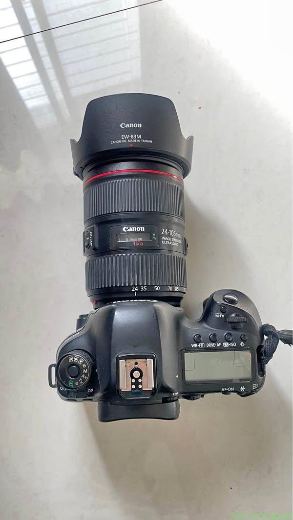 Canon 5D Mark IV with 24-105 F4 Lens