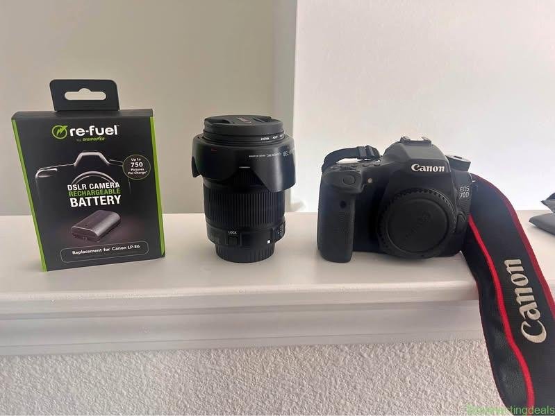 Canon EOS 70D DSLR 18-135mm w/lens and other