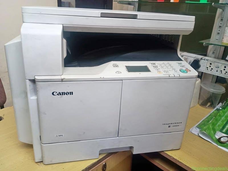 Canon photocopier machine with wifi connectivity