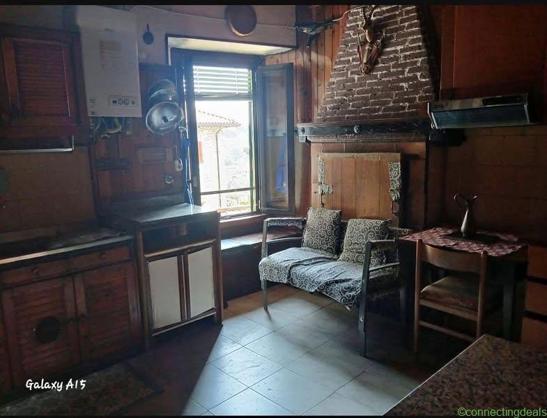 Castelmarte ( Como) tre locali 65 mq