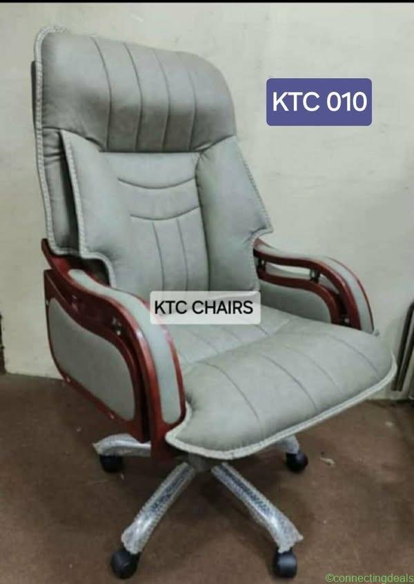 Chairs Available at factory Prices 🏭