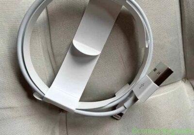 Free ad: Chargeur iphone original in Paris. Chargeur iphone original in Paris