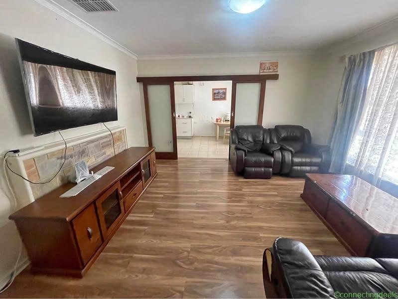 Coffee Table and TV unit set – Enfield SA