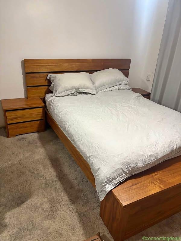 Complete bed set