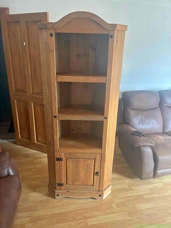 Corner unit