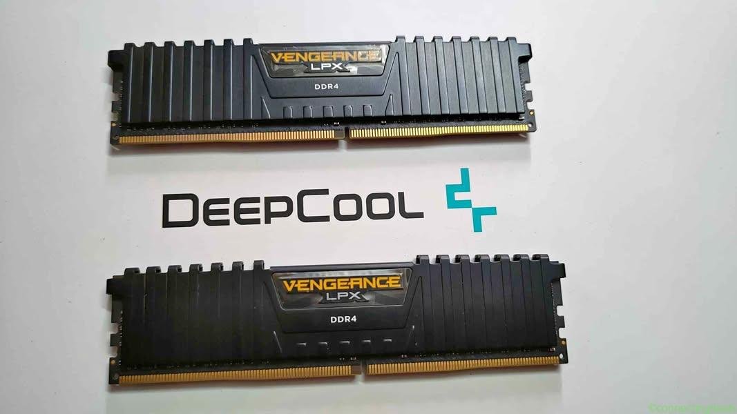 Corsair Vengeance LPX 32GB DDR4 (2×16GB) –