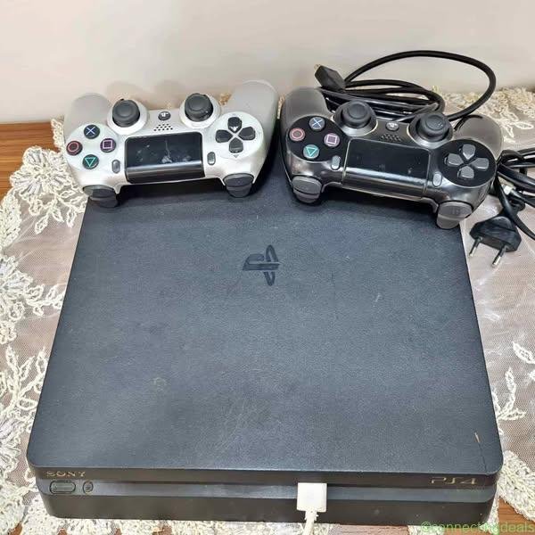 بلايستيشن 4 slim