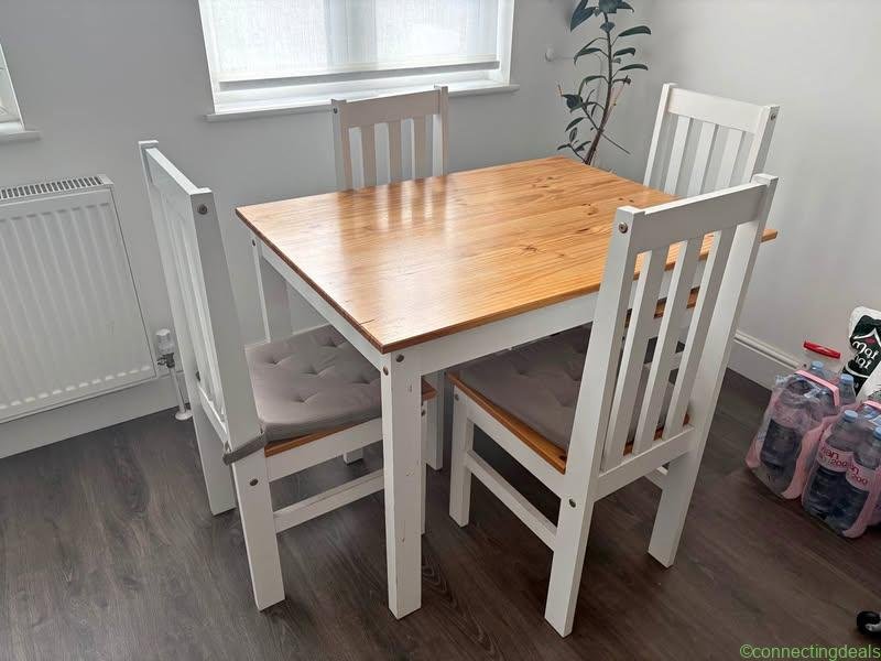 Dining set