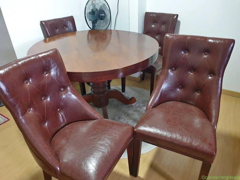 Dining set