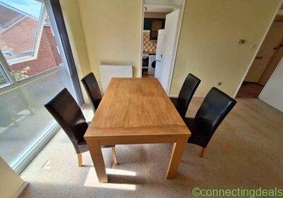 Dining table and 4 chairs in London