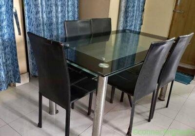 Dining Table in Kolkata