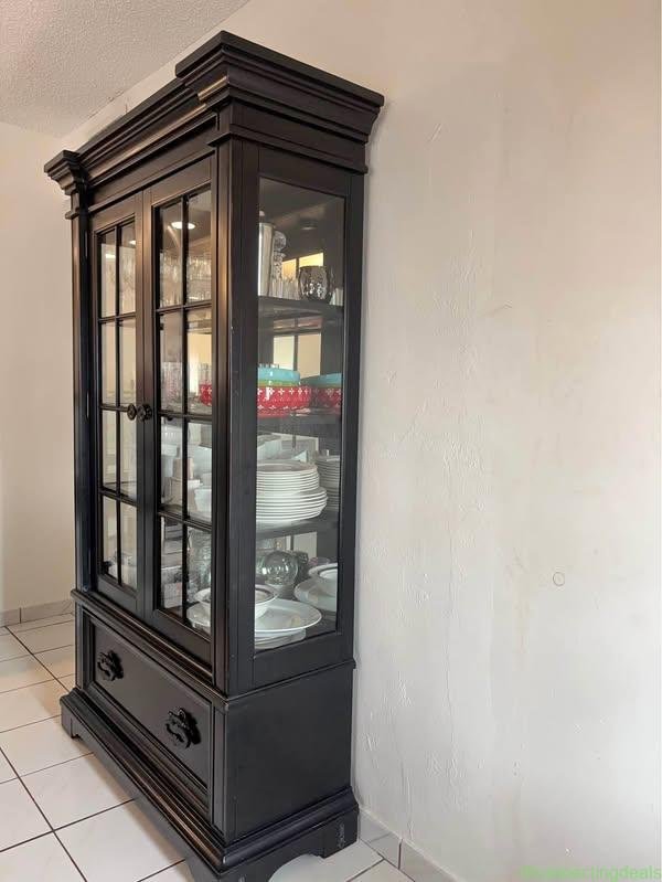 Dinnerware / Glassware Display Cabinet