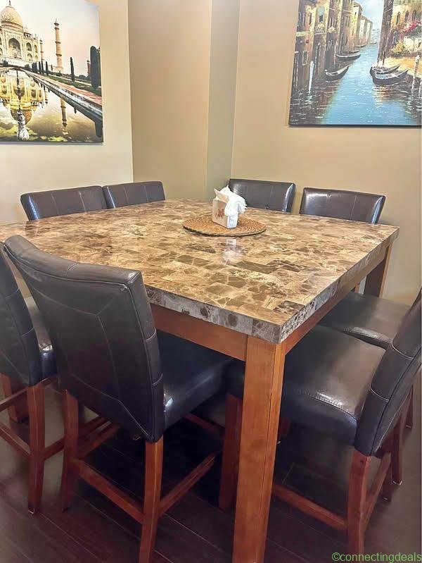 Dinning Table with 8 Chairs FREE ( Good Condition)