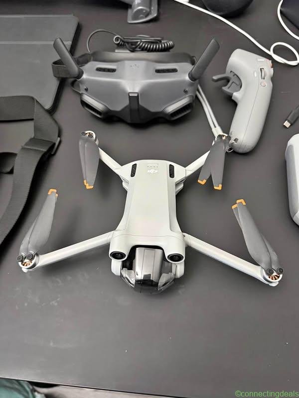 DJI Mini Pro 3 Fly More Combo + DJI Goggles 2