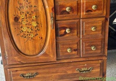 Dresser in Houston