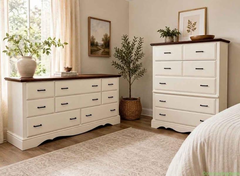 Dresser set