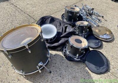 Free ad: Drum kit in London. Drum kit in London
