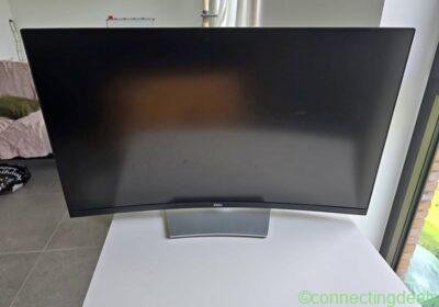 Free ad: Écran Dell incurvé 32" 4K avec hauteur réglable in Brussels. Écran Dell incurvé 32" 4K avec hauteur réglable in Brussels