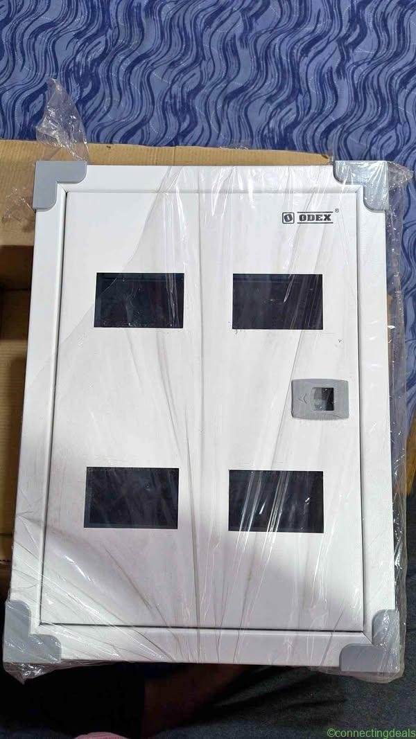 Electrical TPN distribution Board