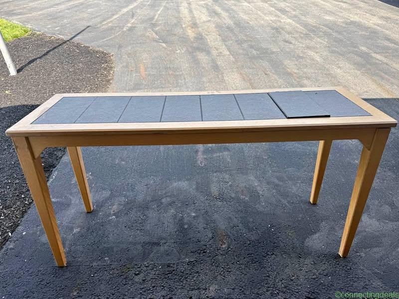 Entryway table