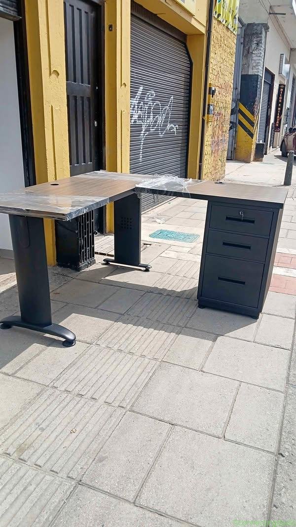 Escritorios en L