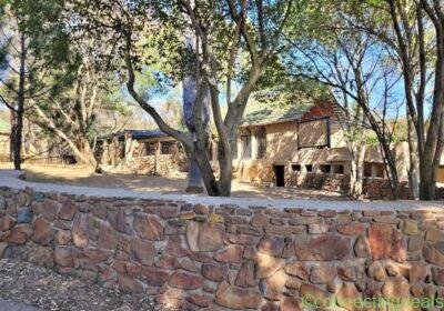 Farmhouse in Zwavelpoort in Johannesburg