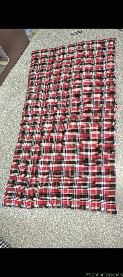Foldable black cotton mattress/gadda 3by6