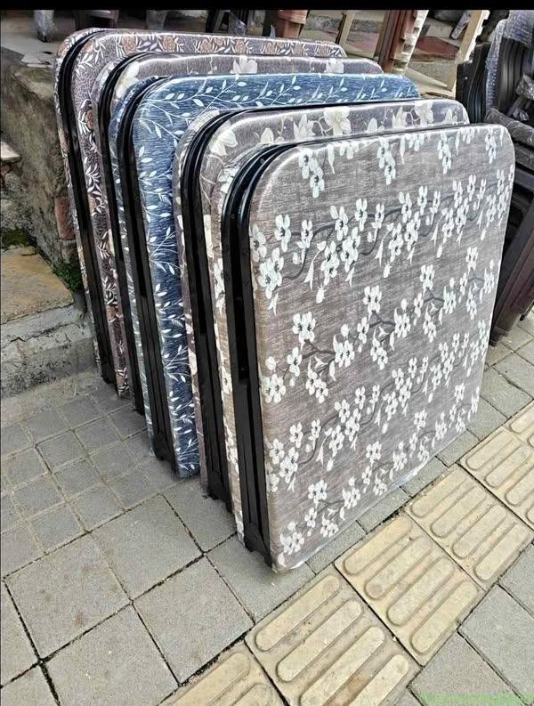 Folding bed