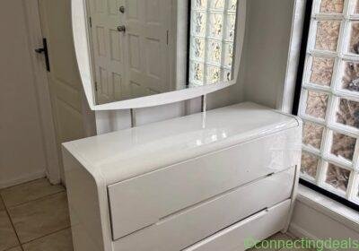 FREE Dresser in Brisbane