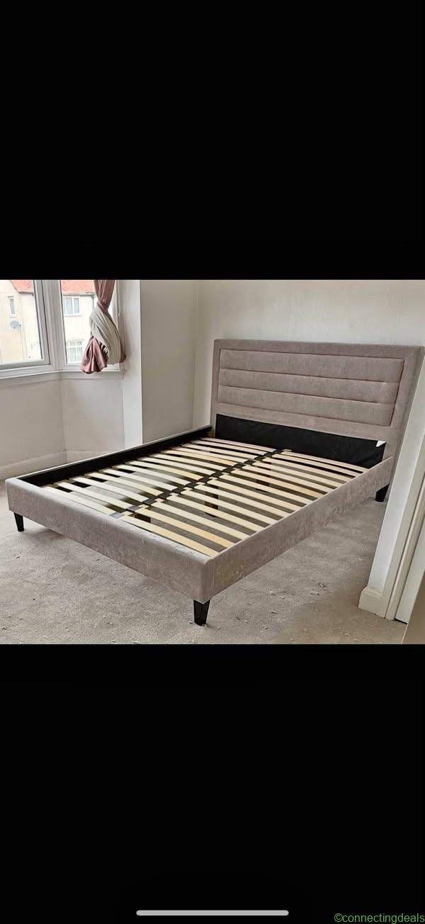 Free Kingsize Dunelm Bedframe