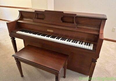 Free ad: Free Piano in Columbus. Free Piano in Columbus