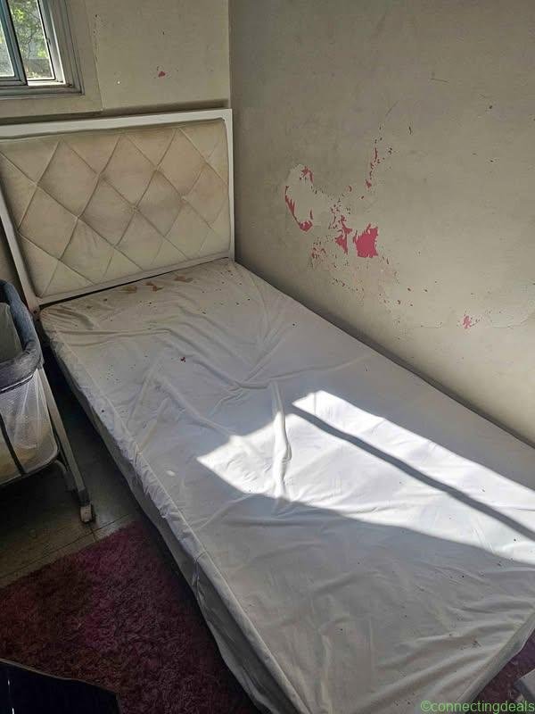 Full bed