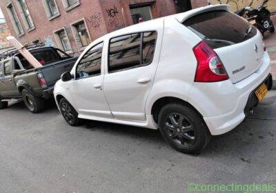 Ganga sandero GT Líne 2010 único precio 20 mill in Bogotá
