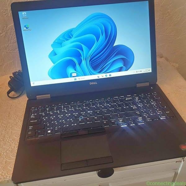 GOED WERKEND DELL E5570/i5- 6TH GEN/128GB