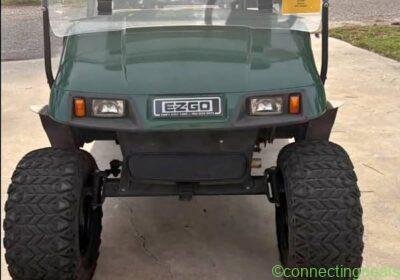 Golf cart in Miami