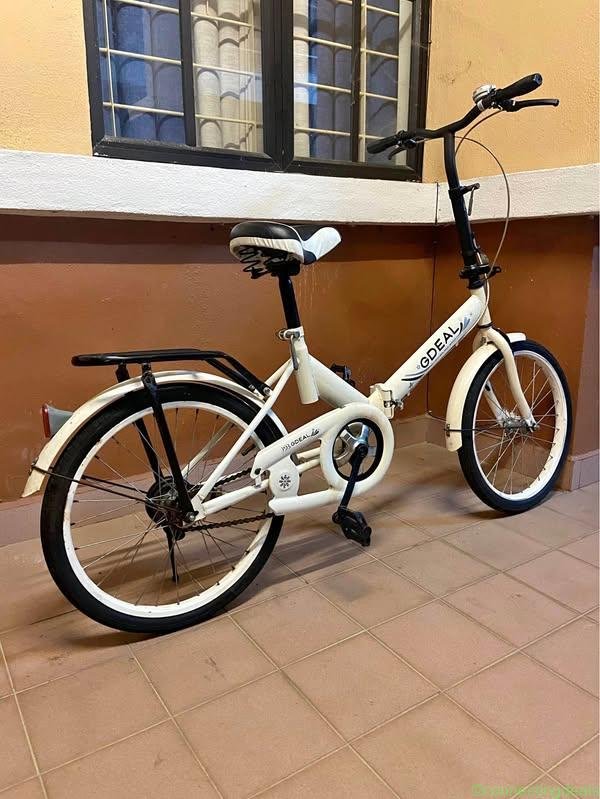 Good Condition Folding Bike 20’ Single Speed City