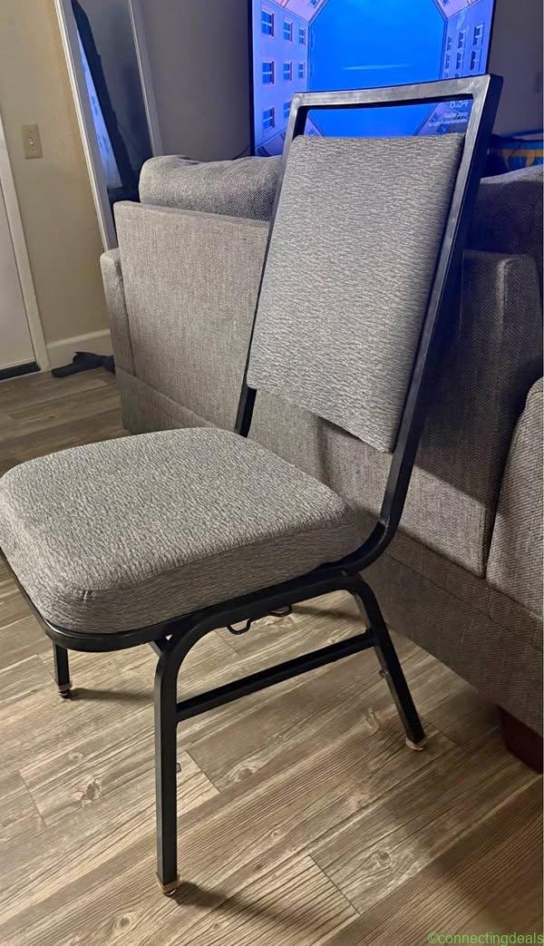 Grey Fabric Banquet Chair tengo 25 sillas