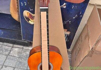 Guitar classic 4/4 🟠 in Meknes