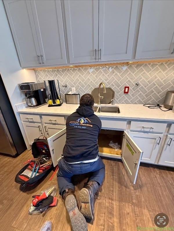HANDYMAN SERVICES