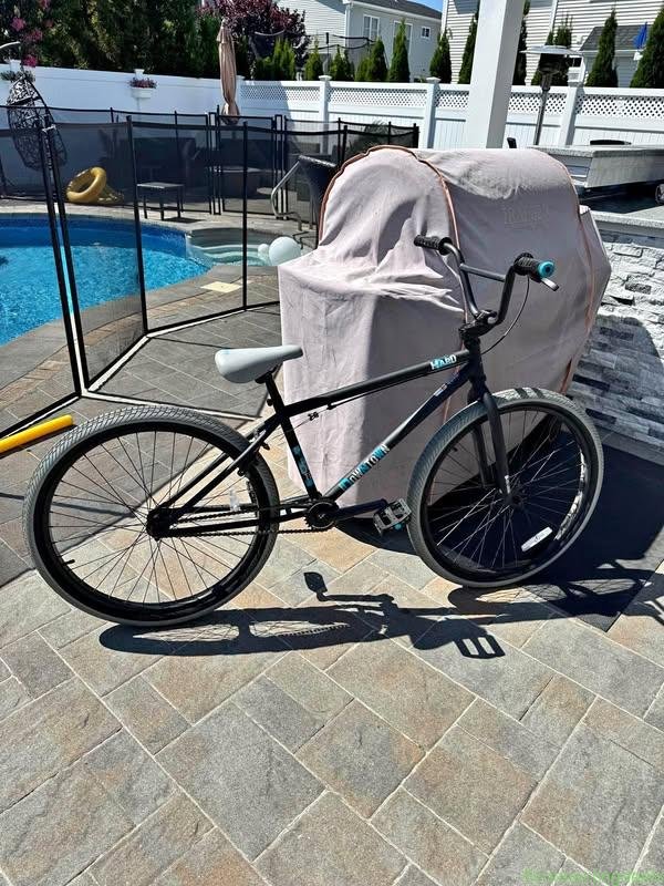 Haro downtown 26” Bicycle. Wheelie Bike. BMX bike