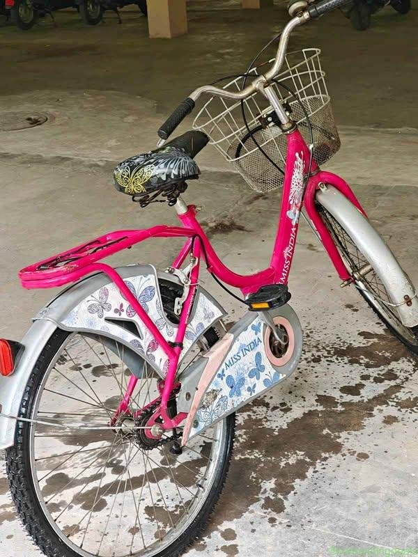 Hero Miss India Gold Bicycle